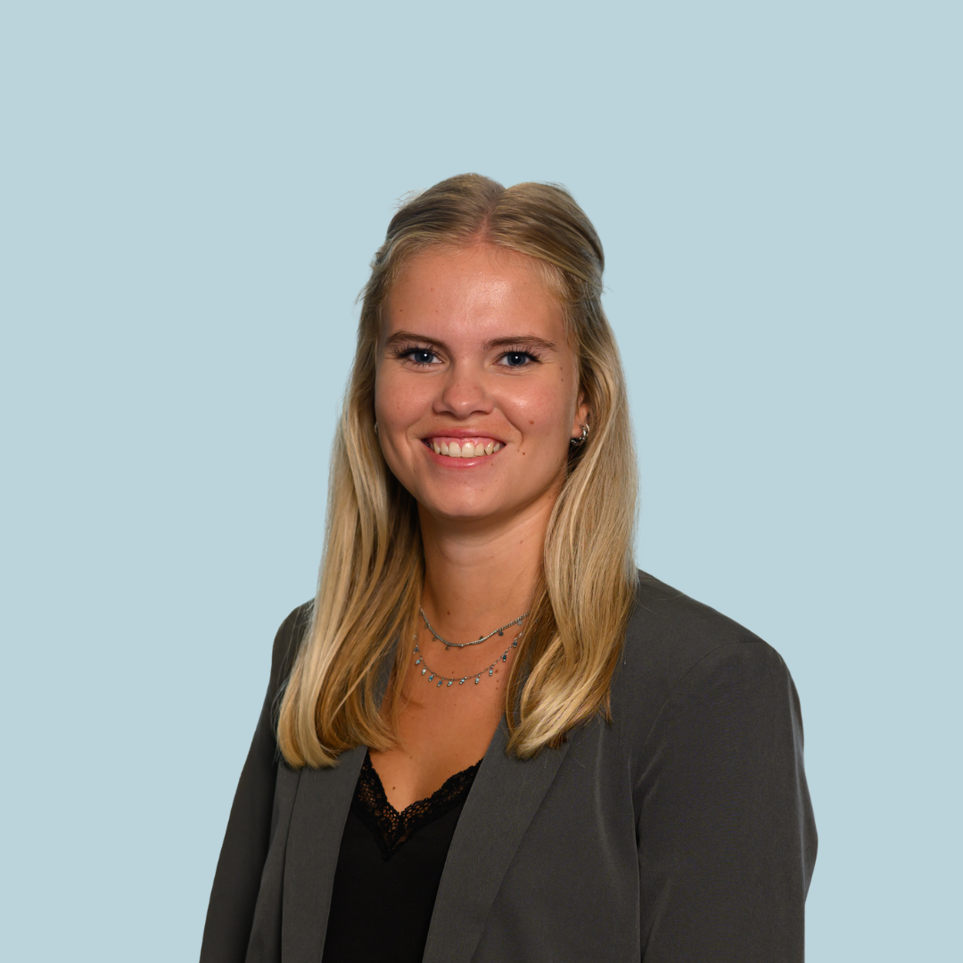 Juna Kool financial control opleiding